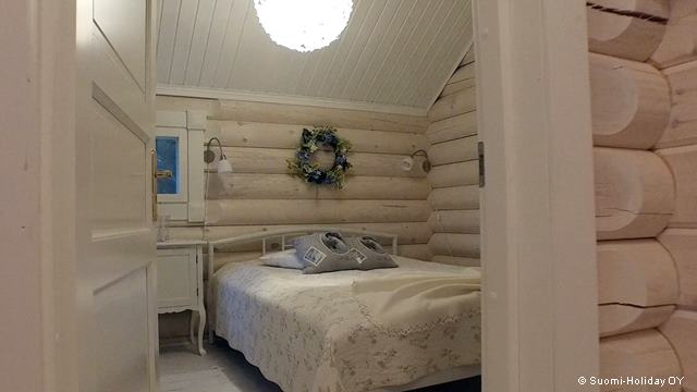 Спальни в коттедже